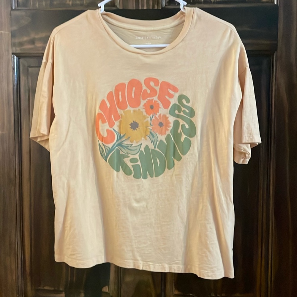 American Eagle graphic tee